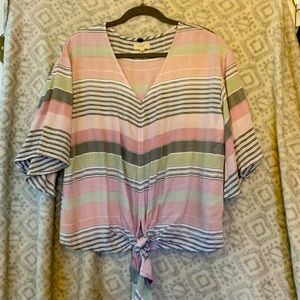 CUPIO loose fitting tie blouse SZ L